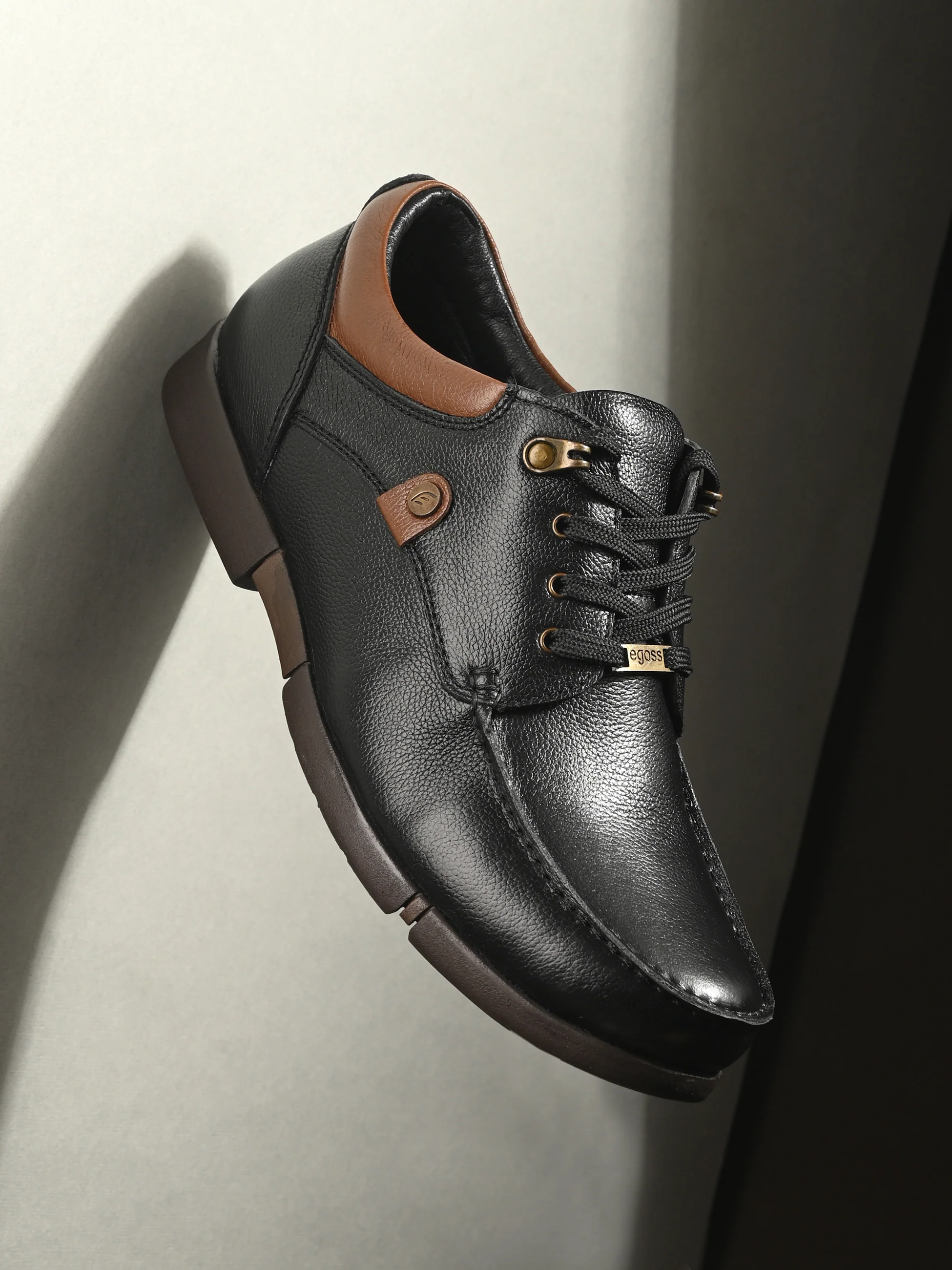 Egoss Casual Lace-Up Shoes For Men - Image 9