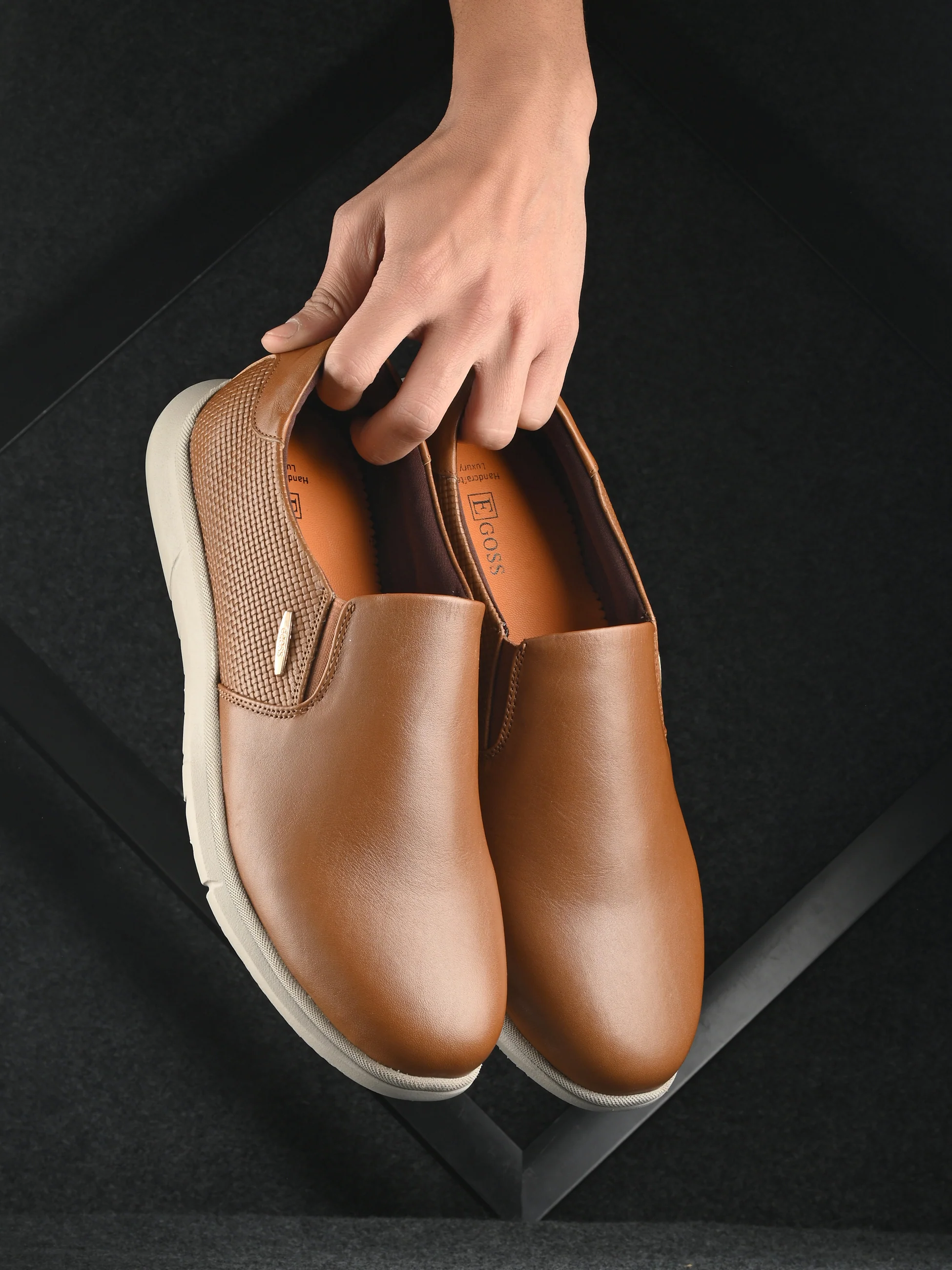 Egoss Gold Sneakers For Men - Image 8