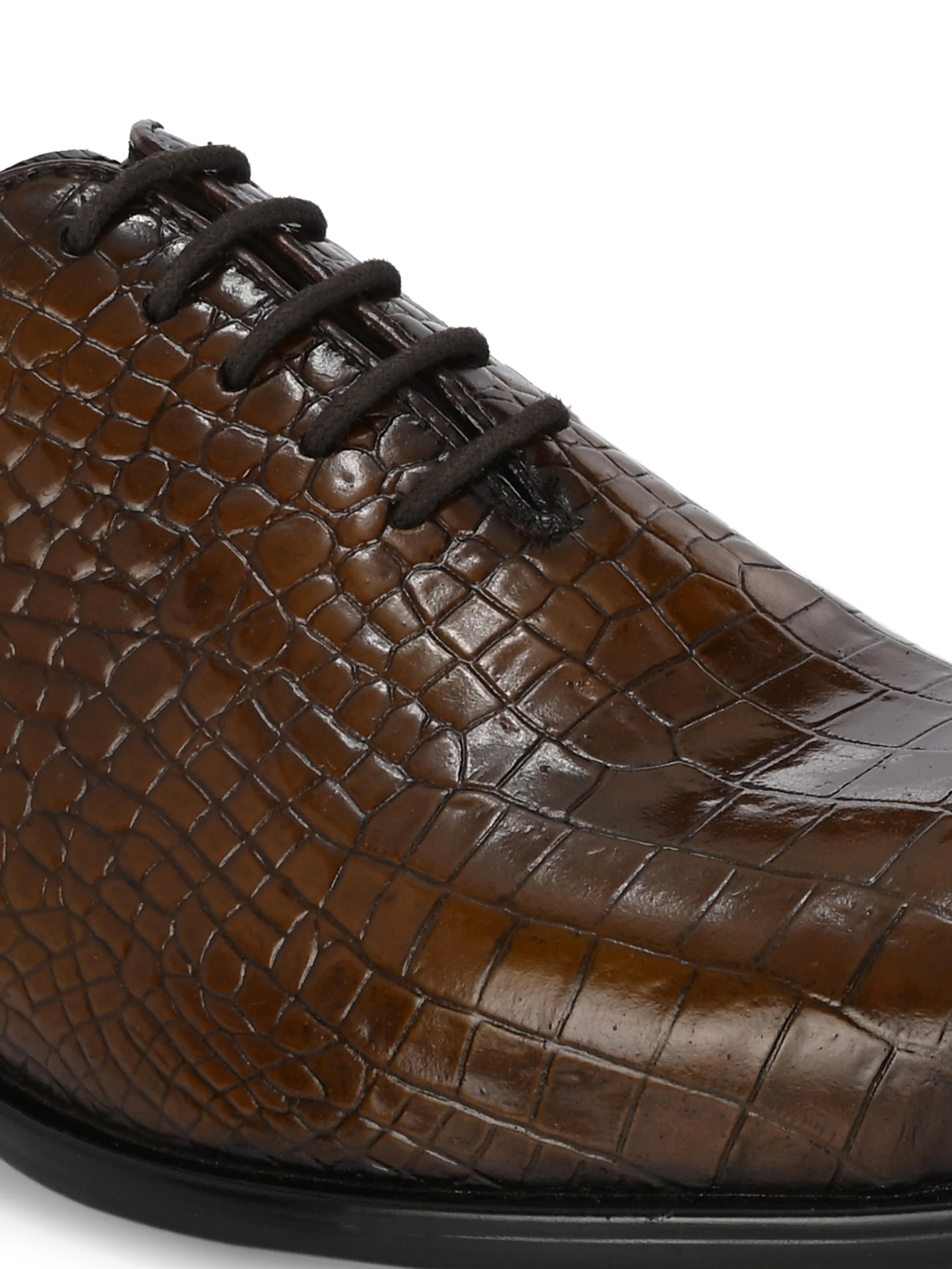 Egoss Textured Leather Lace-Up Shoes - Image 4